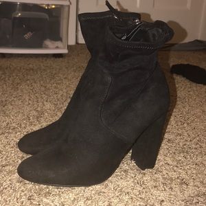 Steve Madden Brisk Ankle Booties